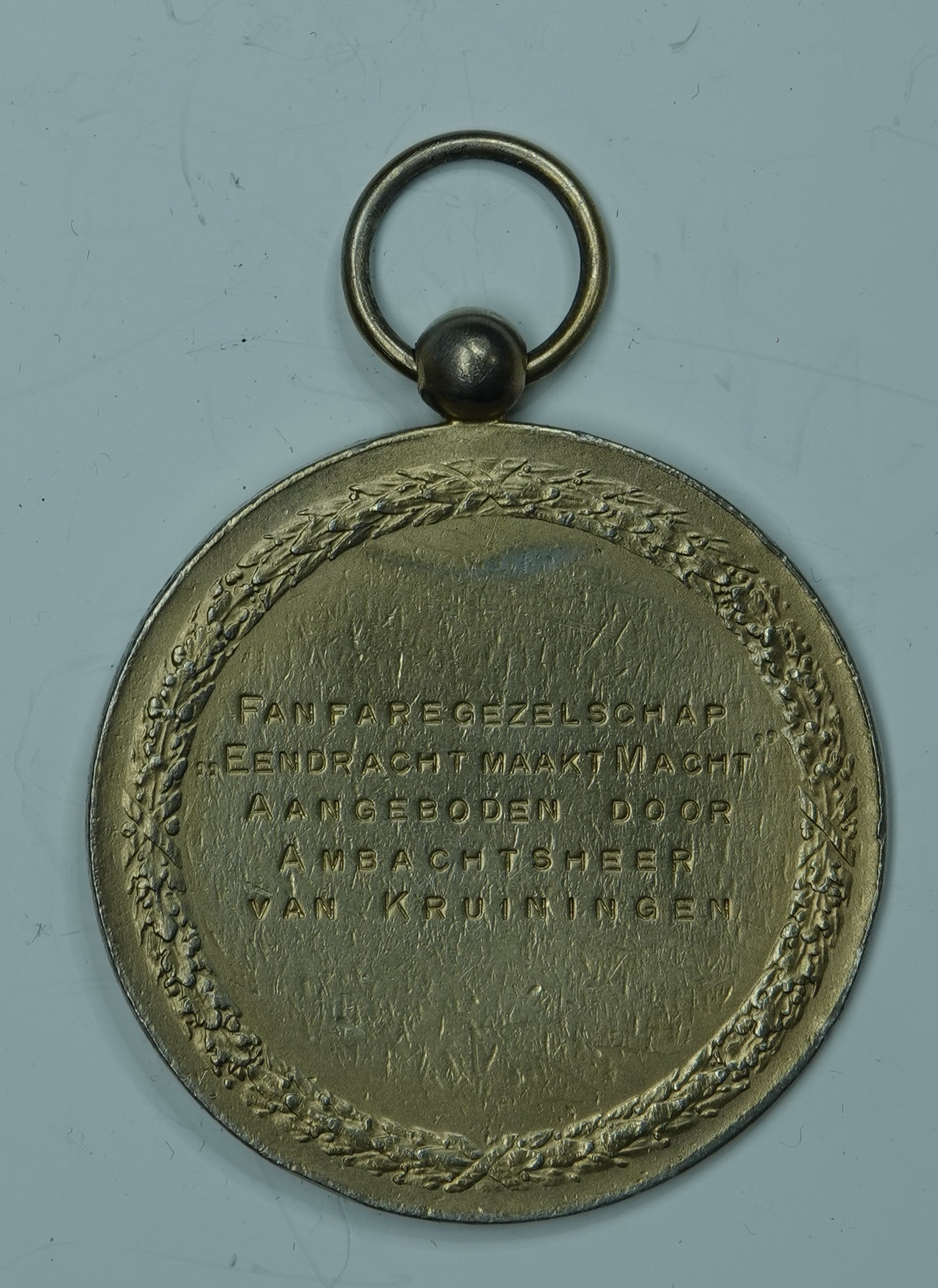 kruiningenvandeambachtsheeremmmedaillesenaandenkens019a.jpg